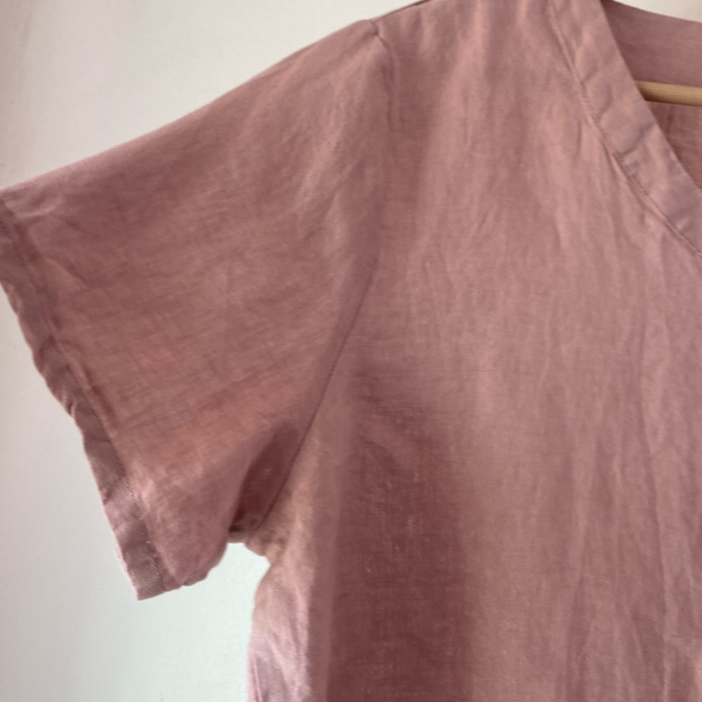 Bed Threads L Linen V Neck Top - Picture 7 of 12
